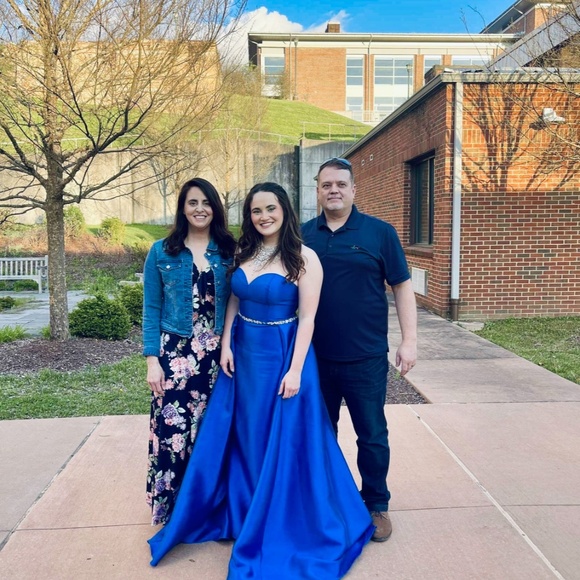 Royal Blue Size 10 Formal Gown - Picture 3 of 6